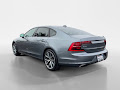 2018 Volvo S90 Momentum